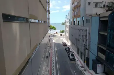 Excelente apartamento 3 quartos próximo ao mar no centro de bc