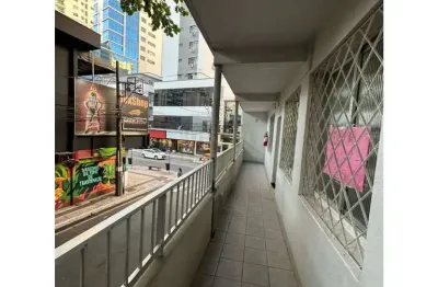 Apartamento com 2 quartos à venda na barra norte, balneário camboriú  por r$ 810.000