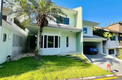 Casa para locação anual no bairro ariribá em balneário camboriú