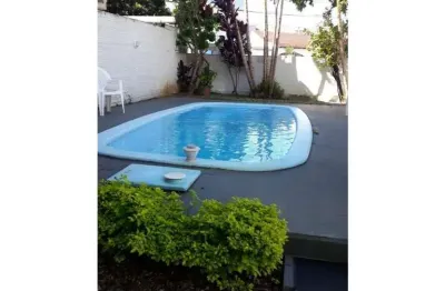 Casa 2 quartos para venda no bairro centro em balneário camboriú