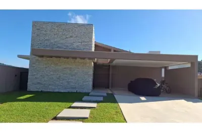 Casa com 3 quartos à venda no Santa Regina, Camboriú 
