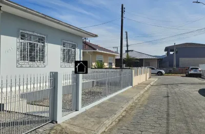 Casa com 3 quartos à venda na Rua Antônio Gonçalves Chaves, 1079, Ponte do Imaruim, Palhoça