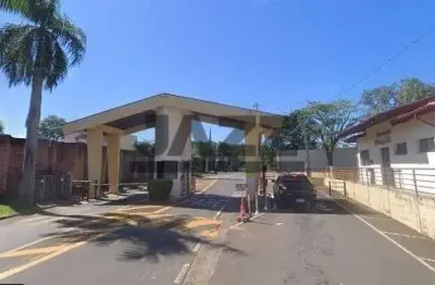 Linda chácara 3 suítes à venda no condomínio xangrilá, campinas, sp.