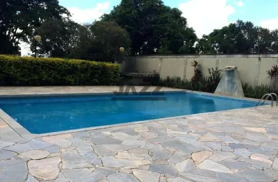 Chácara à venda de 5.000 m², com 3 quartos, 3 banheiros, piscina e área gourmet