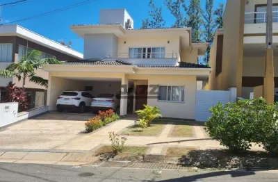 Casa á venda com  420m² de terreno e 315m² de construção, 4 suítes