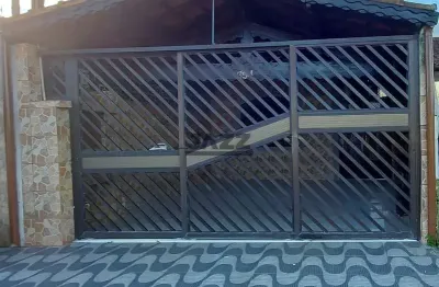 Casa geminada com 4 vagas - 2 quartos + edicula nos fundos - maracanã- praia grande maracanã | praia grande - sp