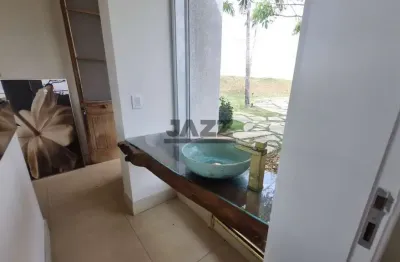 Casa à venda em grande terreno em condomínio fechado, a caminho de sousas, campinas, sp.