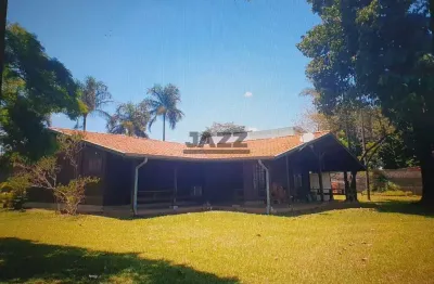 Casa no parque xangrilá - 240 m² de construção em terreno de 1.200 m²