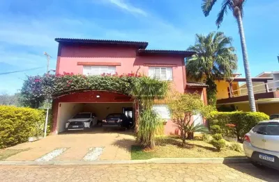 Casa em condomínio , 5 quartos ( 2 suites ) , piscina, na cidade universitária- barão geraldo