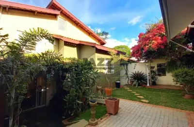 Casa ampla com 3 suítes e varanda gourmet em barão- cidade universitária