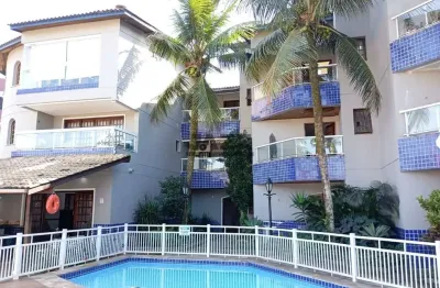 Apartamento em oportunidade no 1º andar à 1 quadra e meia da praia de maitinga-bertioga/sp