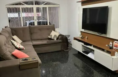 Lindo sobrado à venda com 3 quartos sendo um suíte, no alto do ipiranga - mogi das cruzes