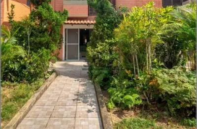 Sobrado frente ao mar com 3 dormitórios (1 suíte), 165m² - maitinga bertioga/sp