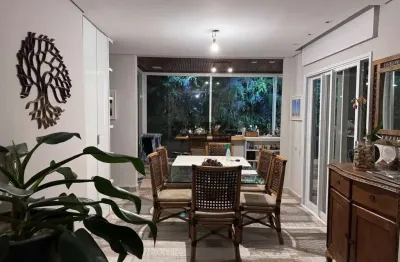 Casa de alto padrão a venda , vista para a pedra grande - atibaia