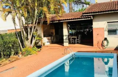 Casa térrea no centro de atibaia - conforto, espaço e funcionalidade