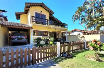 Encantadora casa à venda no condomínio mar verde, na praia da mococa