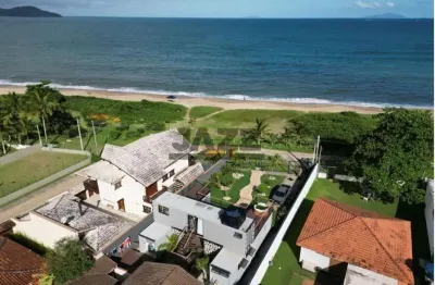 Oportunidade única - casa pé na areia na praia do capricórnio em caraguatatuba