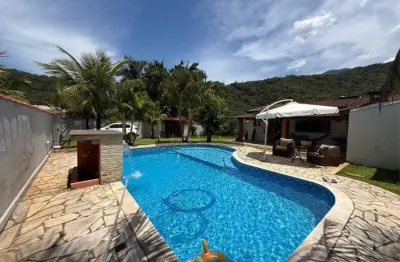 Encantadora casa à venda no jardim do sol  a 1 km da praia em caraguatatuba