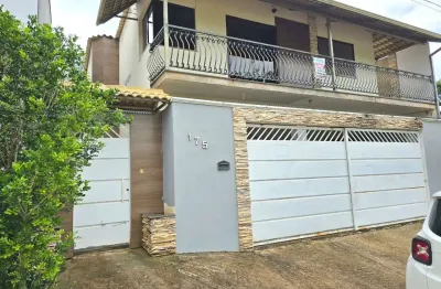 Casa com 2 quartos para alugar na Rua Ademar Liu Dias Silva, 175, São Lucas, Conselheiro Lafaiete