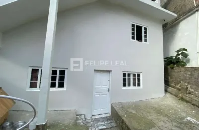 Casa com 3 quartos à venda na Rua Jordino Ventura, 54, Centro, São José