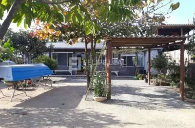 Casa com 2 quartos à venda na Rua Da Esperança, 5974, Araçatuba, Imbituba