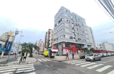 Sala comercial à venda na Avenida Lédio João Martins, 500, Kobrasol, São José