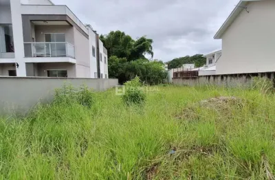 Terreno à venda na Rua Araponga, Sertão do Maruim, São José