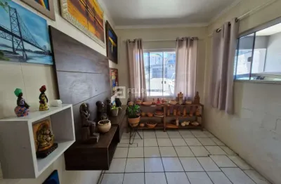 Casa com 4 quartos à venda na Rua Benjamin Gerlach, 163, Fazenda Santo Antônio, São José