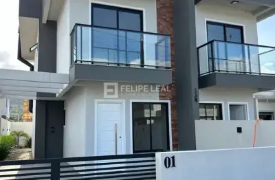 Casa com 2 quartos à venda na Rua Maria Saturnina de Jesus, 150, Forquilhas, São José