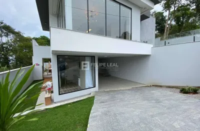 Casa com 4 quartos à venda na Rua Olimpio Beppler, Centro, São José