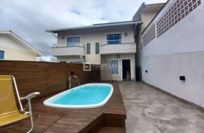 Casa com 2 quartos à venda na Rua Maria Basílio, 505, Loteamento Jardins, Palhoça