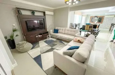 Casa com 4 quartos à venda na Rua Orlando Linhares, 127, Estreito, Florianópolis