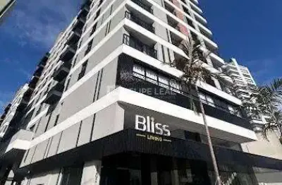 Apartamento de 02 dormitórios com 1 suíte em balneario do estreito -  florianópolis