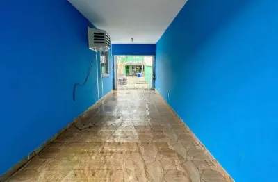 Casa com 2 quartos à venda na Rua das Bergamotas, 27, Madri, Palhoça