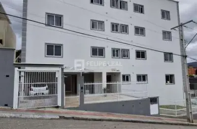 Apartamento de 02 dormitórios com 1 suíte em serraria  -  são josé