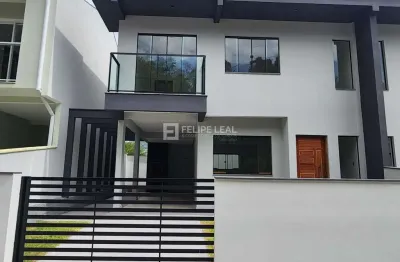 Casa com 3 quartos à venda na Rua Antônio Edineu Arruda, 333, Forquilhas, São José