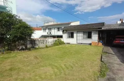 Casa com 3 quartos à venda na Rua Elis Regina, 405, Areias, São José