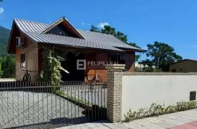 Casa com 2 quartos à venda na Rua Velho Leão do Mar, 44, Praia de Fora, Palhoça