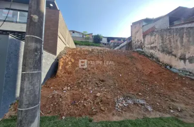 Terreno à venda na Rua Jorge Vieira de Camargo, Forquilhas, São José
