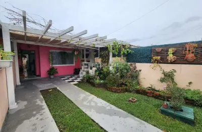 Casa com 2 quartos à venda na Rua Tangará, 112, Potecas, São José