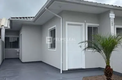 Casa com 2 quartos à venda na Rua GM Marcelo Corrêa Awdziej, 123, Forquilhas, São José