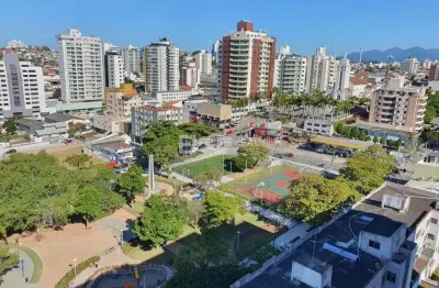 Loja comercial no coração do bairro estreito - florianópolis