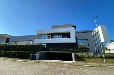 Mansão em condominio fechado em jurerê internacional  -  florianópolis