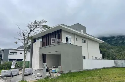 Casa em condominio em cidade universitária pedra branca  -  palhoça