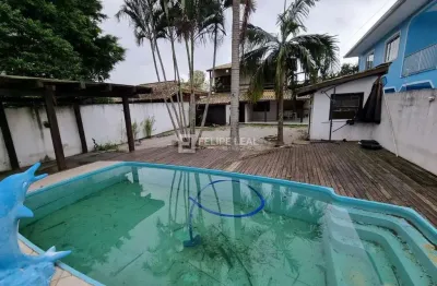 Casa com 2 quartos à venda na Rua Vitório Beltrame, 200, Praia de Fora, Palhoça