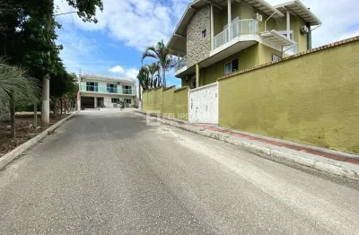 Casa com 3 quartos à venda na Rua Portimão, 14, Forquilhas, São José