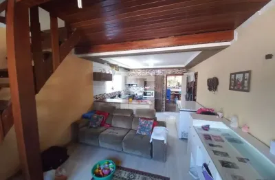 Casa com 3 quartos à venda na Rua Major Barbosa Da Silveira, 23, Pinheira, Palhoça