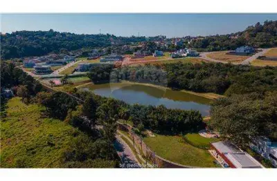 Re/max vende terreno com 612m2, excelente vista, ótima localização por r$614.500,00