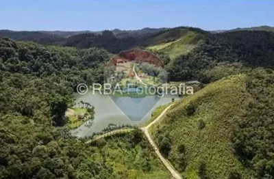 Re/max vende fazenda de 516,88 hectares = 213,58 alqueires  tapiraí / sp