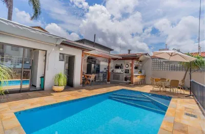 Re/max vende casa no bairro nova campinas, com 3 quartos (1 suíte), 281m2 por r$ 1.495.000